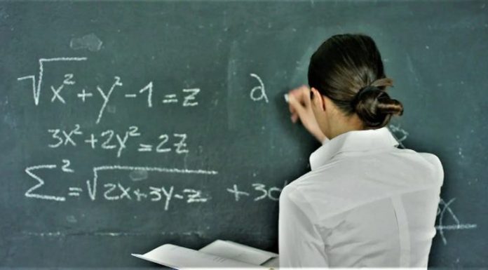 Cadrele didactice se pot înscrie pentru pregătirea elevilor performanți