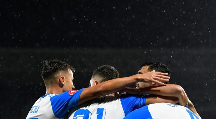 Meci tare în Bănie