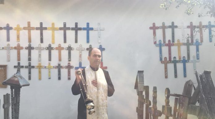 Eveniment în zi de sărbătoare, la Muzeul Crucilor de la Măceșu