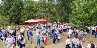 Sute de gorjeni, prezenți la Zilele Muzeului Curtișoara