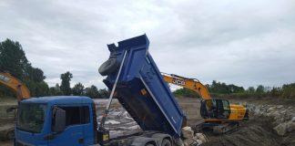 Insulă de balast formată pe râul Jiu! Lucrătorii SGA au intervenit!