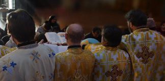 Începe examenul de capacitate preoțească pentru absolvenții gorjeni de Teologie