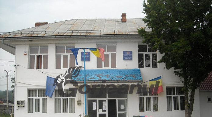 Localnicii din Bâlteni, ca și jefuiți! Firma consilierilor care colectează sumele pentru Compania de Apă Craiova a dat un tun de 3,5 milioane de lei!