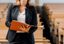 Curs gratuit de educație media pentru dascălii de limba română