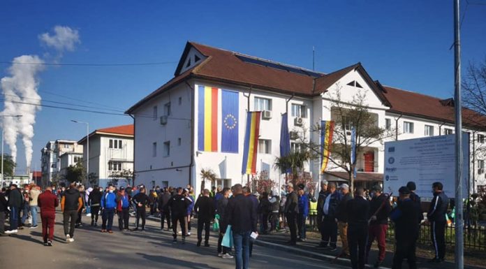 Apel la mobilizare pentru rovinăreni de Ziua Națională a Curățeniei!