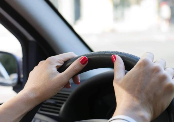 Șoferiță drogată la volan