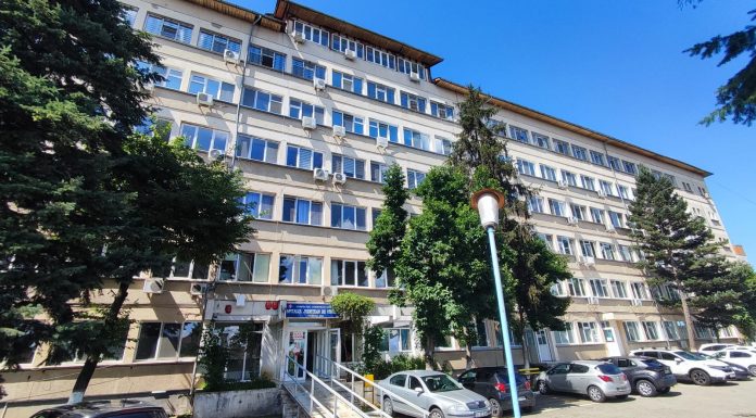 Târgu Jiu: Asistent medical, sancționat la salariu