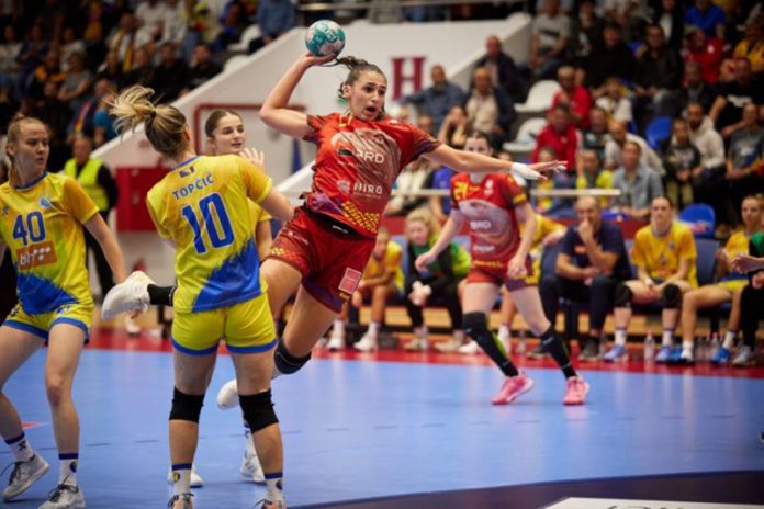 Handbalistele României au distrus-o pe Bosnia