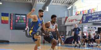 Prima reprezentație în fața fanilor