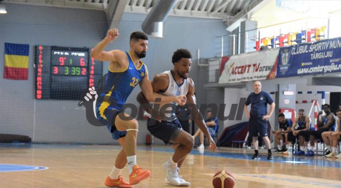 Prima reprezentație în fața fanilor