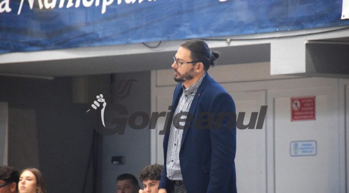 Adi Roșu, a doua victorie la rând cu CSM 2