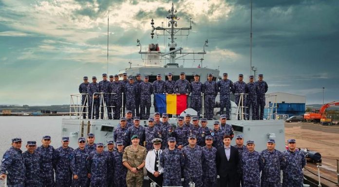 Navă din Marina Regală Britanică, în dotarea Armatei României