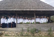 Elevii militari din Craiova au vizitat casa lui Brâncuși de la Hobița