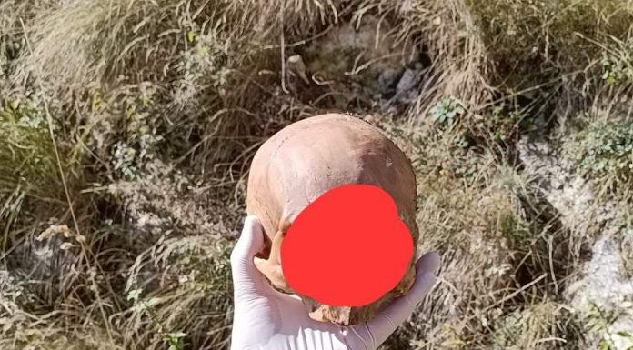 Fragmente osoase ale unei persoane dispărute, găsite de salvamontiști