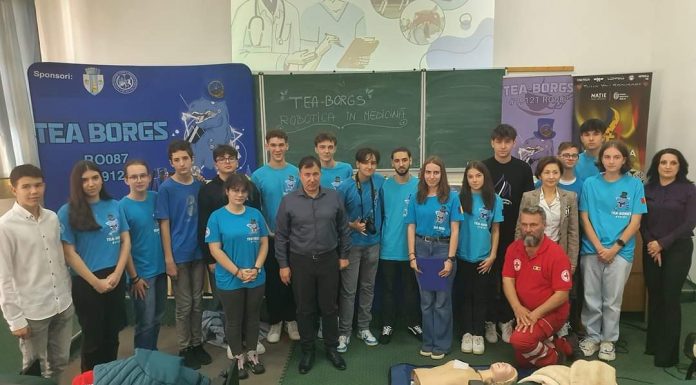 Proiectul „Robotica în medicină”, prezentat cu succes de echipa Tea-Borgs! Tehnici revoluționare, în fața publicului