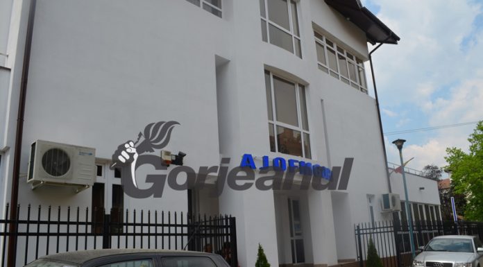 Absolvenții gorjeni, invitați la Bursa locurilor de muncă