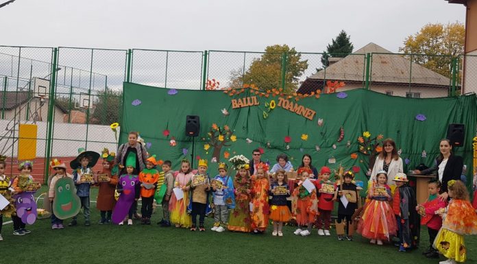 „Balul Toamnei”, la o școală din Târgu Jiu