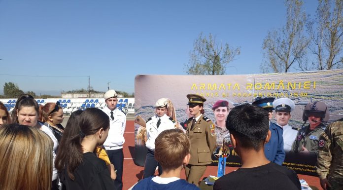 Ziua Armatei, marcată la liceul din Rovinari