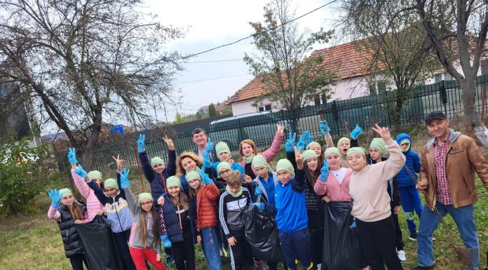 Proiect de protecție a mediului, demarat la două școli din Gorj