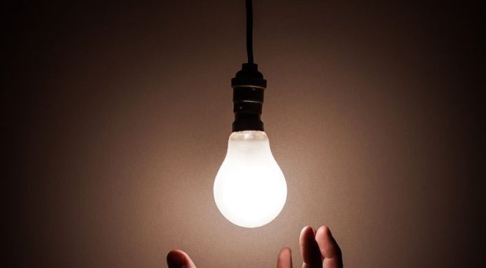 Află cât de important este să-ți verifici instalația electrică atunci când îți cumperi o casă