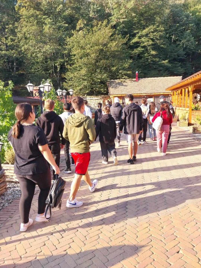 90 de copii și tineri din sistemul de protecție al DGASPC Gorj, implicați în proiectul ,,Pregătiți pentru viață”