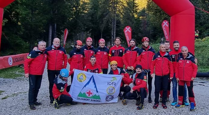 Salvamontiști din Gorj, la competiția Dolomiti Rescue Race, din Italia