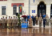 Târgu Jiu, Ziua Armatei: Ceremonie militară și religioasă