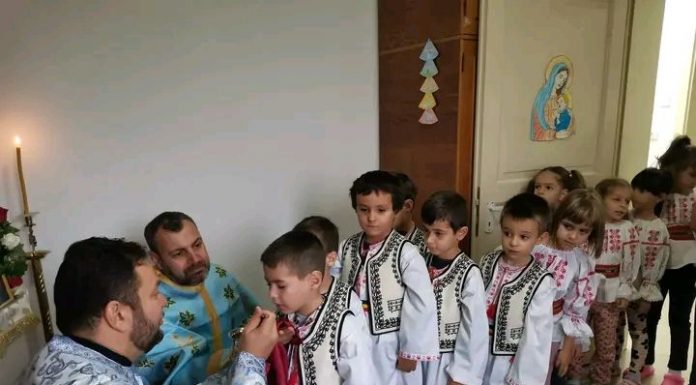 Zile de bucurie și de sărbătoare, la unitățile de învățământ ale Mitropoliei Olteniei din municipiul Târgu Jiu