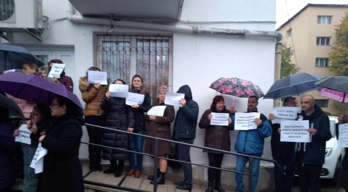 Grevă de avertisment la Prestații Sociale și Casa de Pensii Gorj