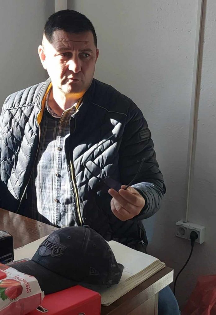 Prostia se plătește! Primarul Godeanu nu a achitat la timp ratele la leasing pentru Dusterul primăriei. Judecătorii l-au obligat să plătească penalitățile din propriul buzunar