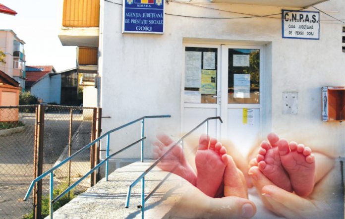 22 de părinți de gemeni din județul Gorj vor primi în aceste zile indemnizații majorate pentru creșterea copiilor