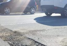 Firma care a spart strada Victoriei, amendată din nou de poliţişti