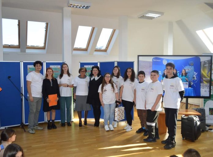 Cine sunt câștigătorii Târgului Regional de Știință CODE Kids, desfășurat la Târgu Jiu
