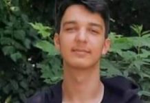 Profesor: Simt nevoia să scriu … Andrei al nostru trăia prin poezie și prin muzică