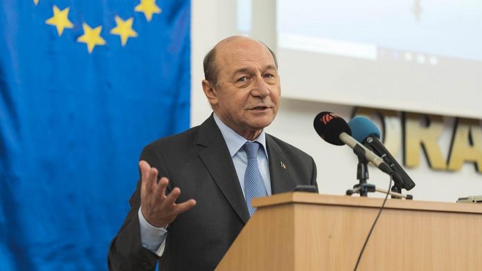 Târgu Jiu: Evenimentul la care vine Traian Băsescu, organizat de fosta șefă a ISJ Gorj