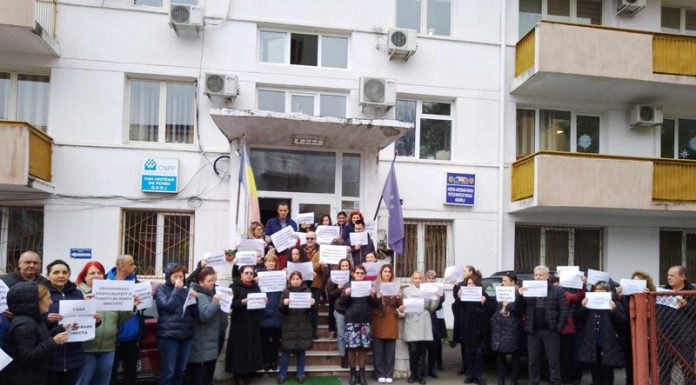 Continuă lupta pentru salarii mărite – Activitate paralizată timp de două ore de o grevă de avertisment, la mai multe instituții din Gorj