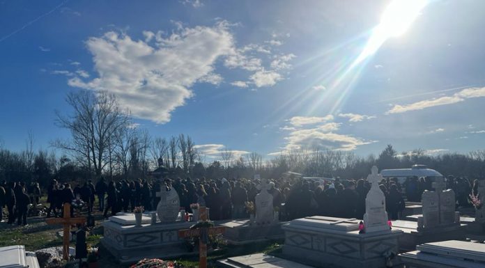 Tinerii și-au luat rămas-bun, pentru totdeauna, de la Andrei