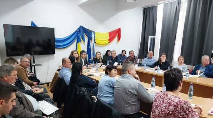 CNASR Gorj solicită o mai mare prezență a asistenților sociali în comune