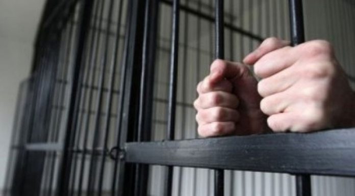 La pușcărie, pentru dublă tâlhărie!