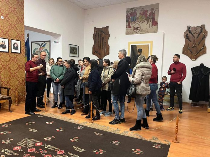 Muzeul Județean Gorj a lansat proiectul „Clubul minților deschise”