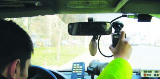 Prins cu 127 km/h! Cum a încercat un vitezoman să scape de amendă