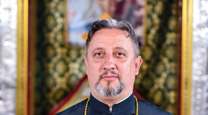 Învăţătura Preotului de altar – La Sărbătoarea «Sfinţilor Arhangheli Mihail şi Gavriil» ,,Pe căpeteniile îngerilor Treimii, pe Mihail şi Gavriil, să-i lăudăm noi toţi, iubitorii de praznic, care ne acoperim cu aripile amândurora”!