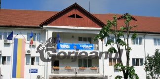 Tichete sociale și pachete cu dulciuri pentru rovinărenii cu venituri modeste