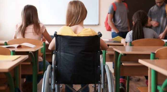 Bani din Fondul de rezervă al Guvernului pentru elevii cu cerințe educaționale speciale