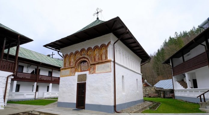 Joi, 23 noiembrie 2023, credincioşii prăznuiesc Sărbătoarea Sfântului Antonie de la Iezeru-Vâlcea, ocrotitorul Olteniei