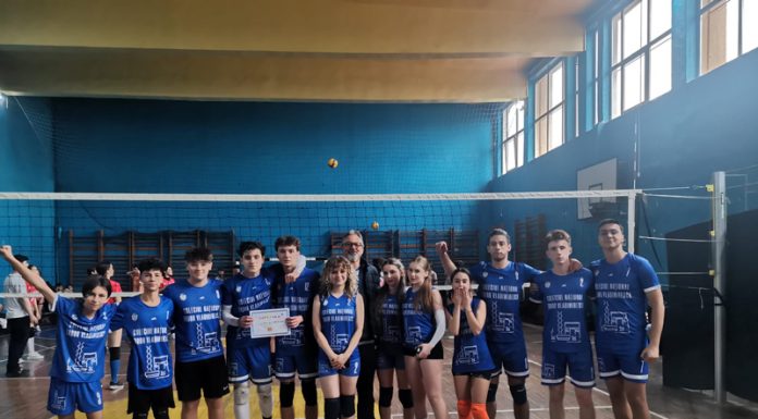 Succes la volei pentru echipele de fete și băieți, de la CNTV Târgu Jiu