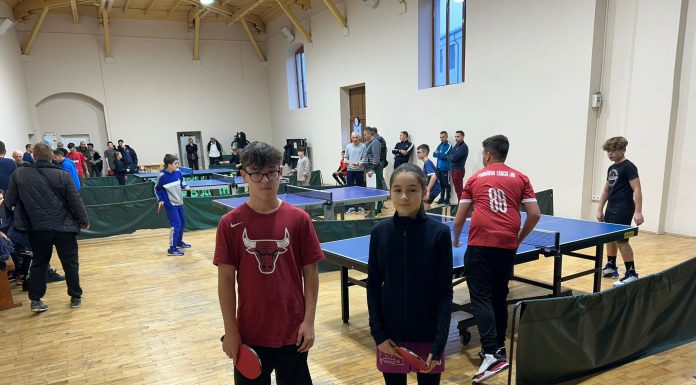 Târgu Jiu: Calificată la etapa națională, la tenis de masă