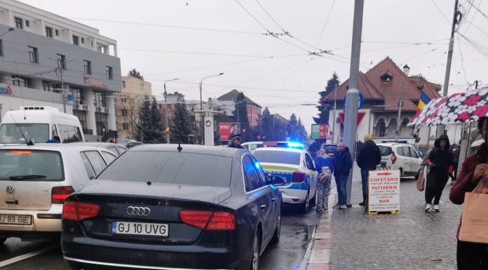 Un târgujian a făcut scandal cu polițiștii după ce a fost prins băut la volan