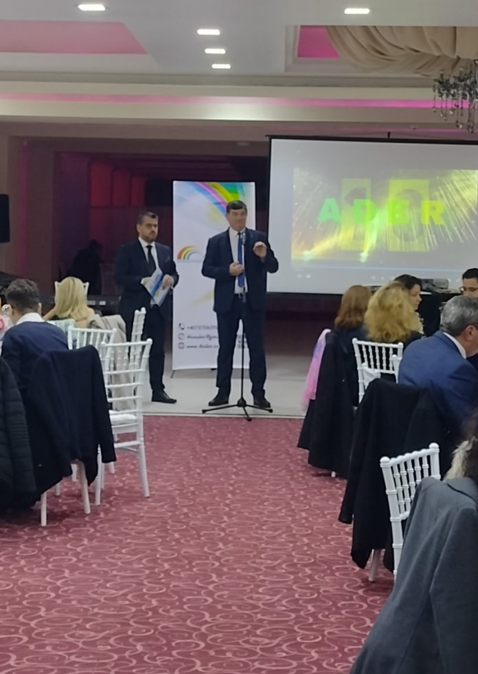 Cu prilejul aniversării a 10 ani de activitate – Mai multe ONG-uri și asociații gorjene au fost premiate în cadrul Galei festive ADER