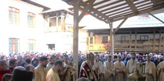 Mănăstirea Tismana şi-a sărbătorit cel de-al doilea hram al sfântului lăcaş monahal! – „Dintre toate făpturile lui Dumnezeu, Fecioara Maria s-a învrednicit datorită curățeniei sufletești și a vieții dumnezeiești să fie aleasă de Tatăl cel ceresc ca Mamă a Fiului Său”!